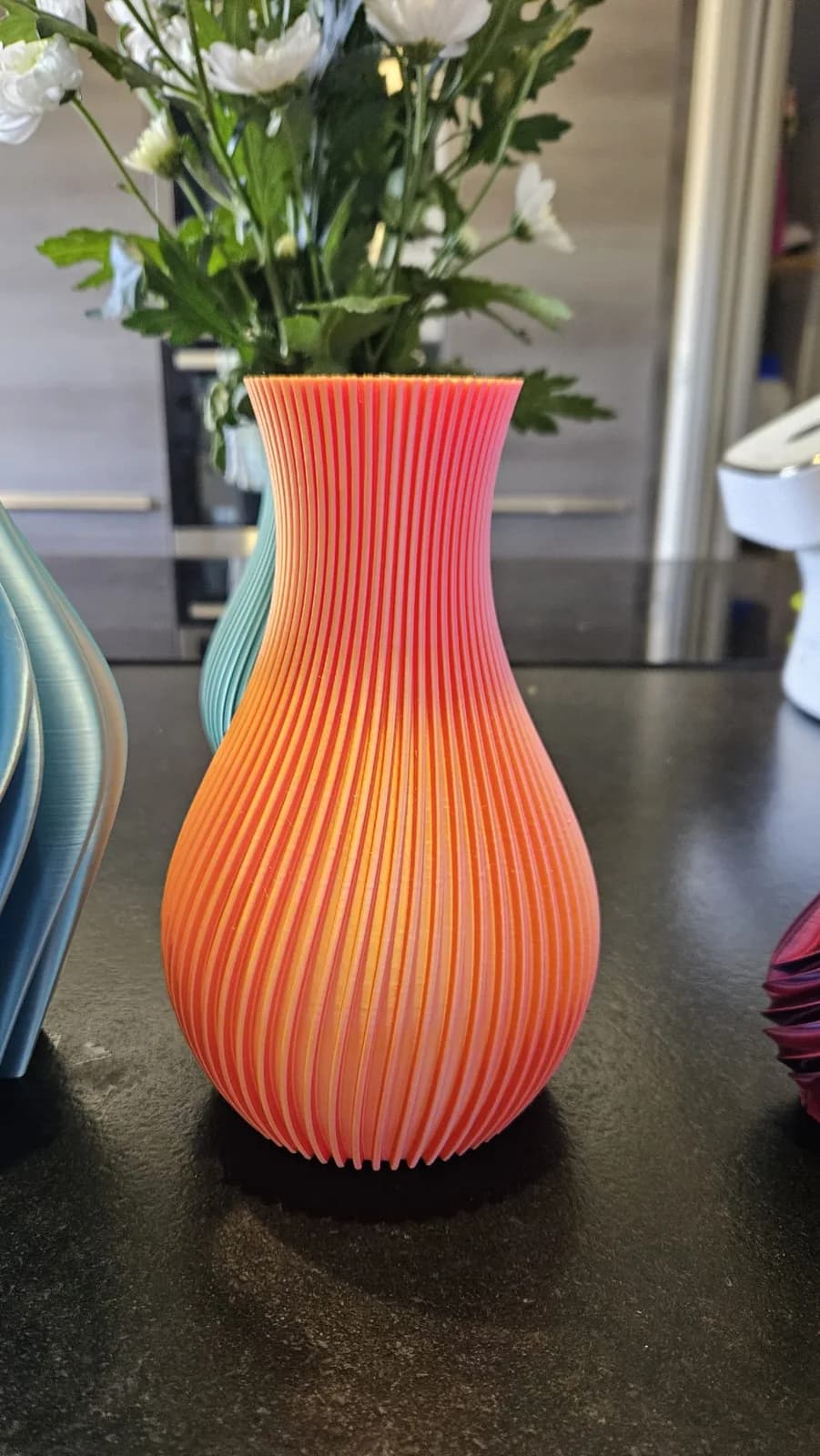 Vase spiralé corail — création imprimée en 3D par Info & 3D Services